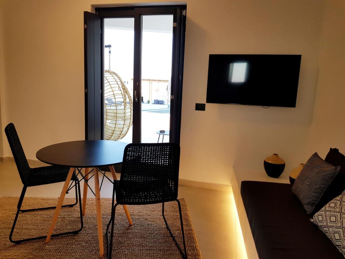 Mylithos Suites Monólithosz Kültér fotó